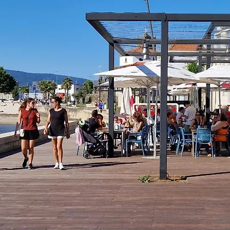 Playa Bouzas - - Parking Free Vigo