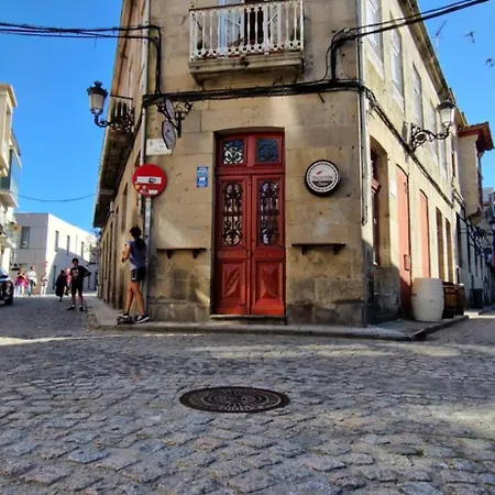 Playa Bouzas - - Parking Free Apartament