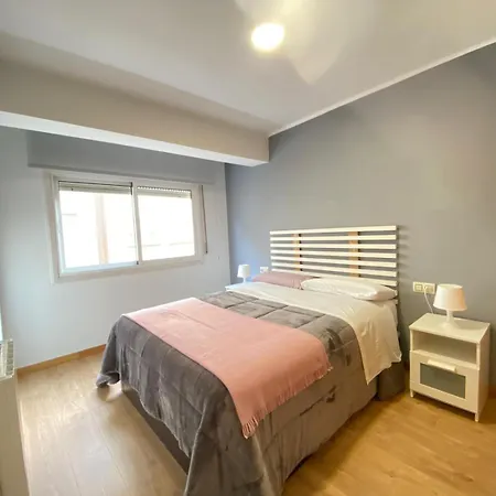 Playa Bouzas - - Parking Free *